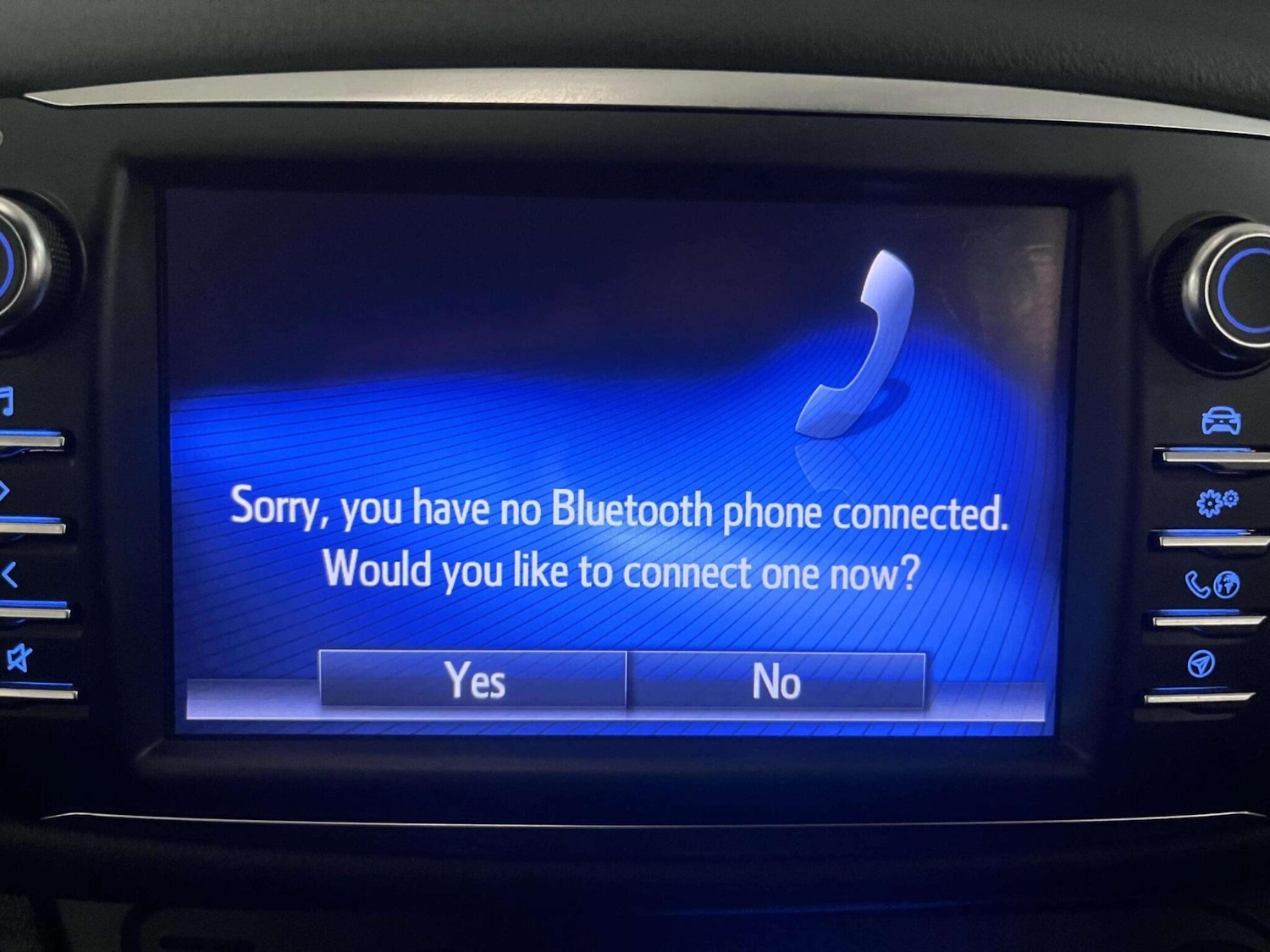 Used Toyota Yaris 2018 for sale - 76399357: Photo 27