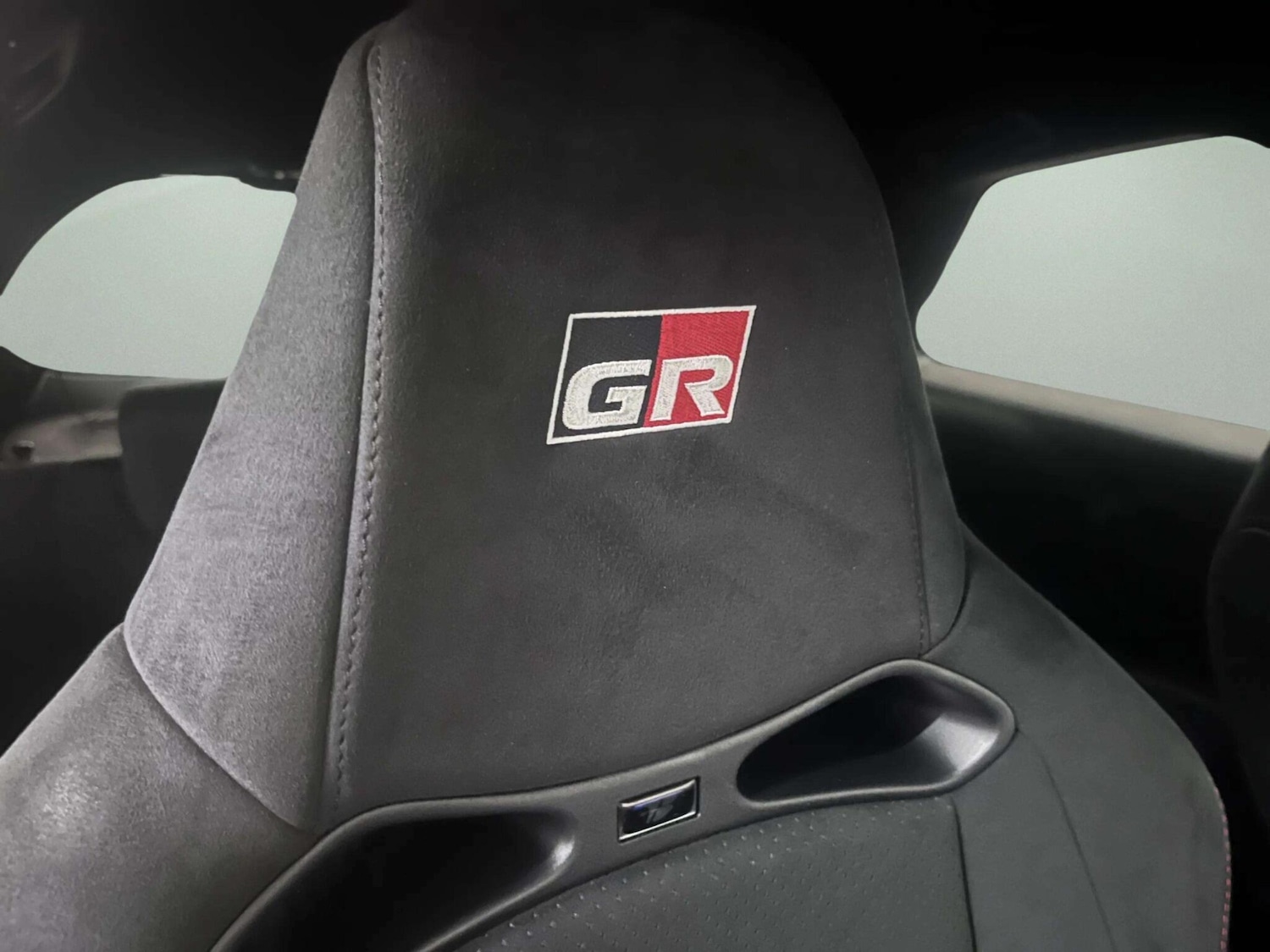 Used Toyota Yaris 2018 for sale - 76399357: Photo 54