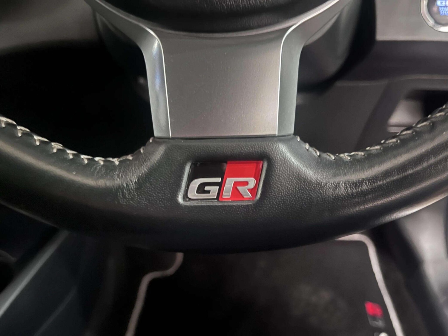 Used Toyota Yaris 2018 for sale - 76399357: Photo 55