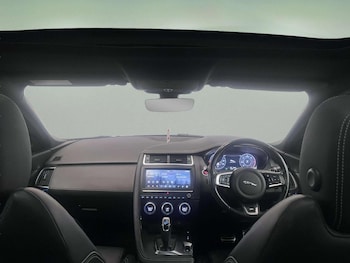 Used Jaguar E-Pace 2019 for sale - 78375012: Photo