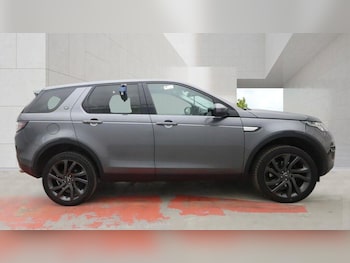 Used Land Rover Discovery Sport 2018 for sale - 78866871: Photo