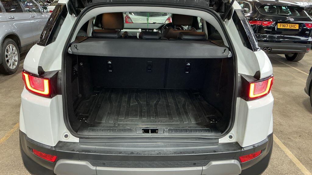 Used Land Rover Range Rover Evoque 2019 for sale - 77625254: Photo 11