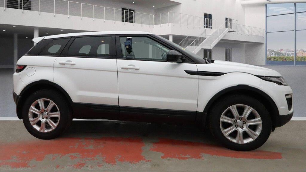 Used Land Rover Range Rover Evoque 2019 for sale - 77625254: Photo 2
