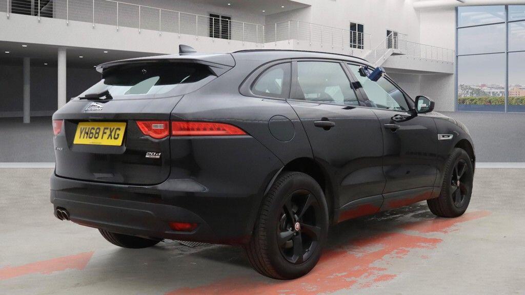 Used Jaguar F-Pace 2018 for sale - 76742921: Photo 3