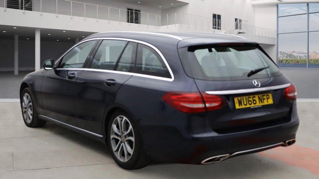 Used Mercedes-Benz C Class 2016 for sale - 76936115: Photo 6