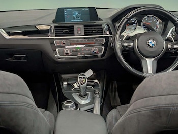 Used BMW 2 Series 2018 for sale - 76336565: Photo