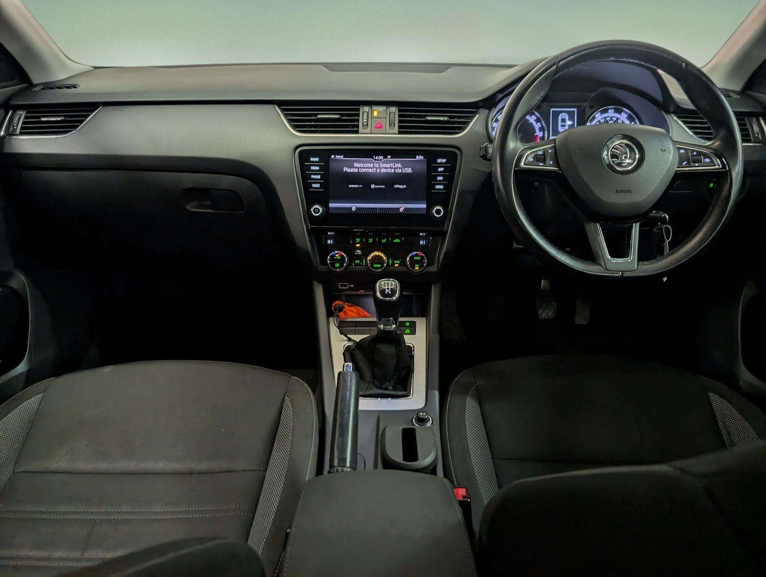 Used Skoda Octavia 2018 for sale - 77455096: Photo 2