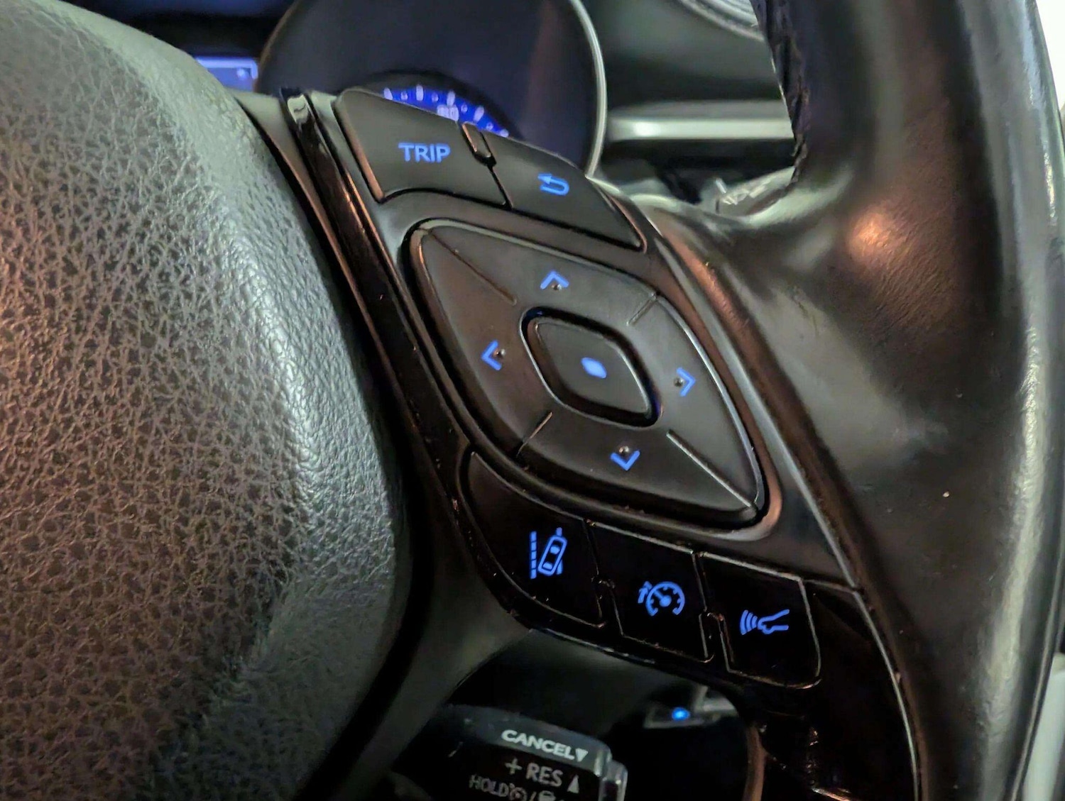 Used Toyota C-HR 2018 for sale - 76865503: Photo 34