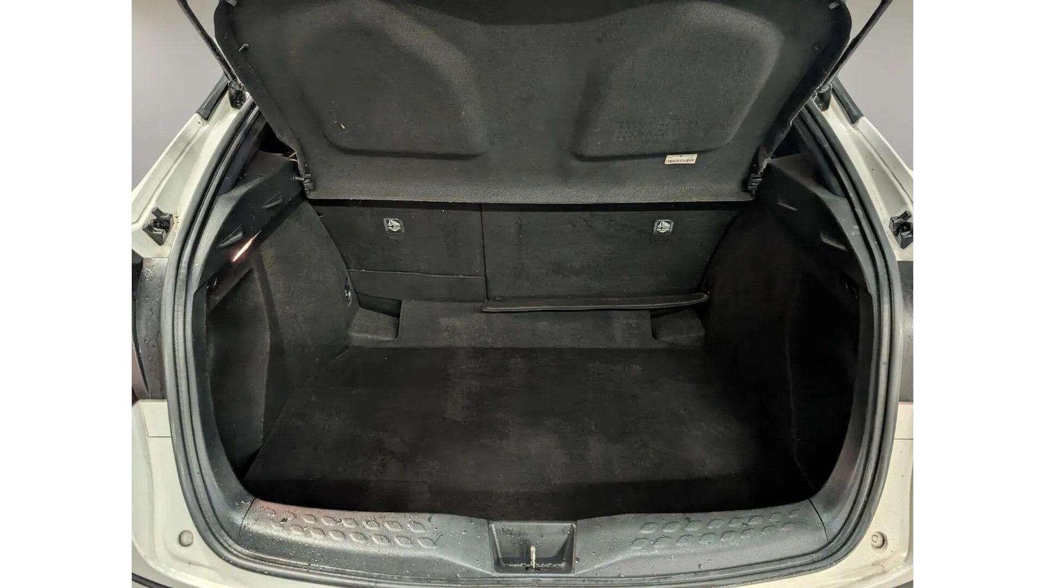 Used Toyota C-HR 2018 for sale - 76865503: Photo 45