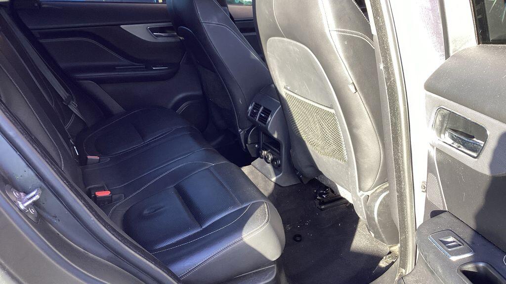 Used Jaguar F-Pace 2019 for sale - 76912934: Photo 10