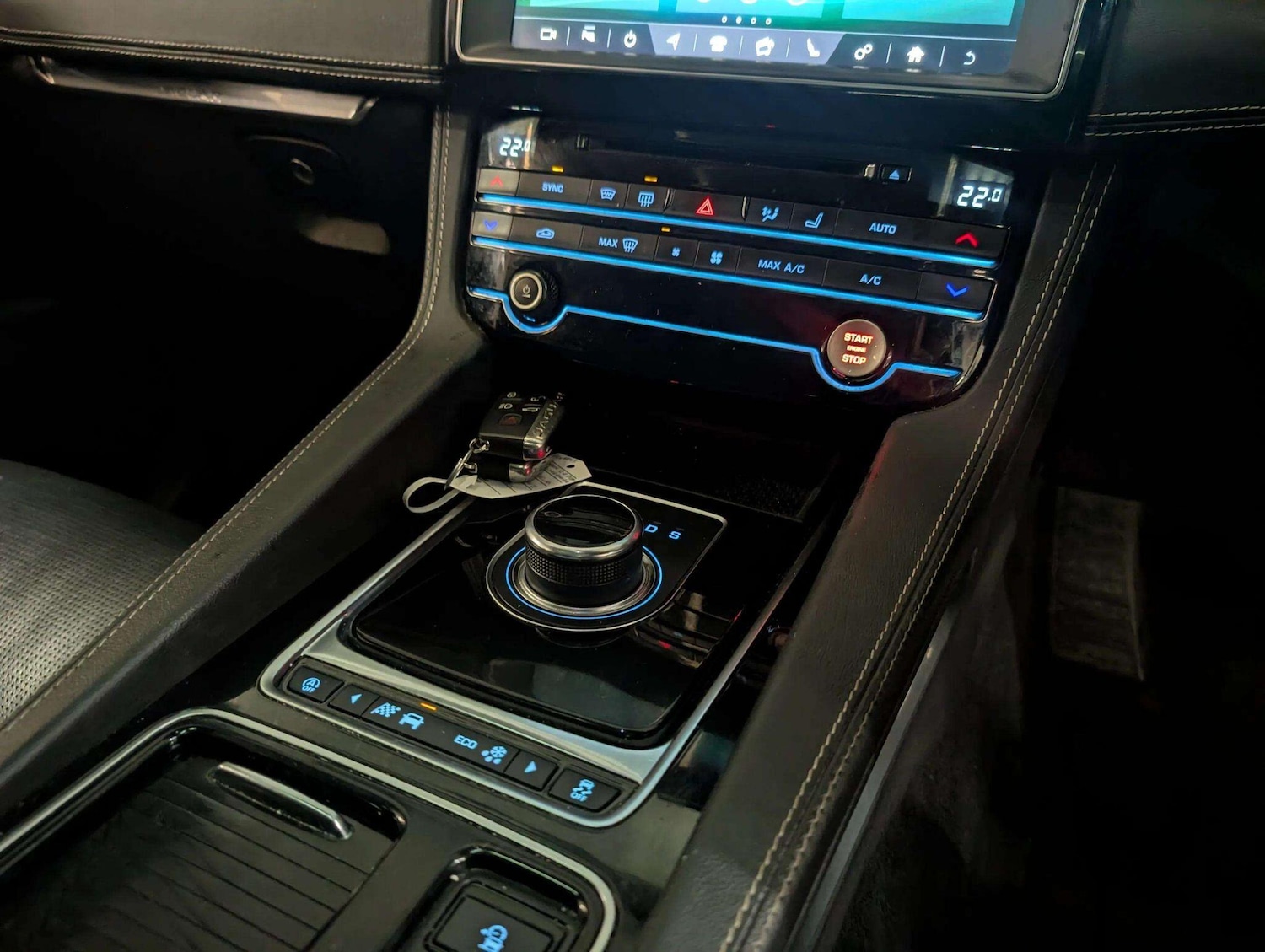 Used Jaguar F-Pace 2019 for sale - 76912934: Photo 23