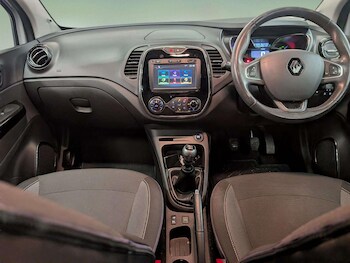 Used Renault Captur 2016 for sale - 77924847: Photo