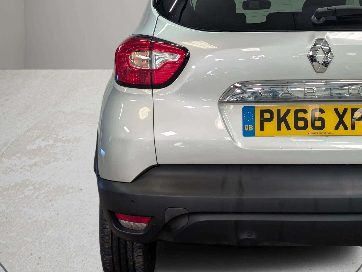 Used Renault Captur for sale - 77924847: Photo 37
