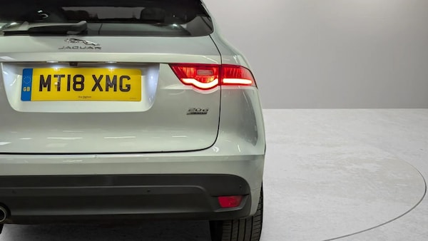 Used Jaguar F-Pace 2018 for sale - 76307198: Photo 56