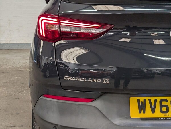 Used Vauxhall Grandland X 2018 for sale - 75257571: Photo 15