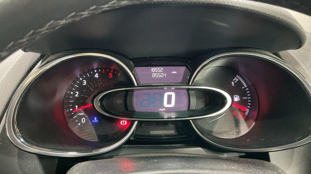 Used Renault Clio for sale - 77970189: Photo 9