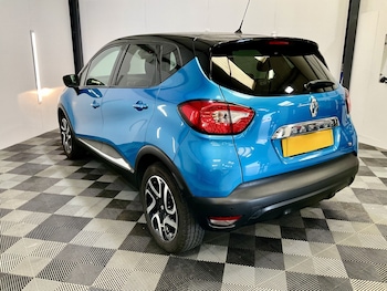 Used Renault Captur 2015 for sale - 79371993: Photo