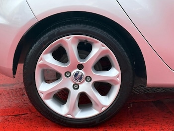 Used Ford Fiesta 2009 for sale - 77951651: Photo