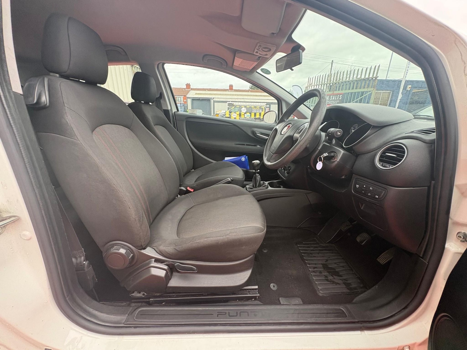 Used Fiat Punto 2013 for sale - 78002265: Photo 19