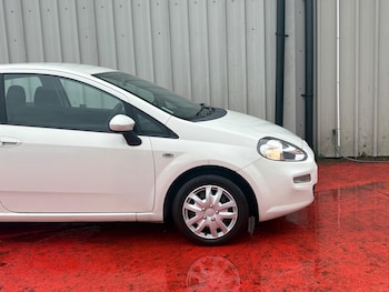 Used Fiat Punto 2013 for sale - 78002265: Photo