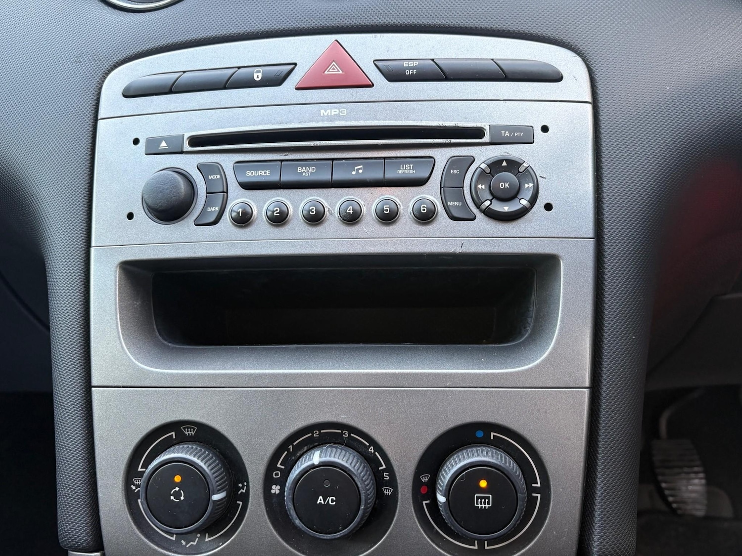 Used Peugeot 308 2008 for sale - 77100785: Photo 26