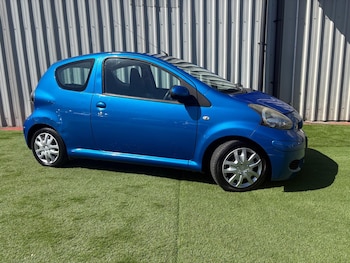 Used Toyota AYGO 2010 for sale - 78387072: Photo