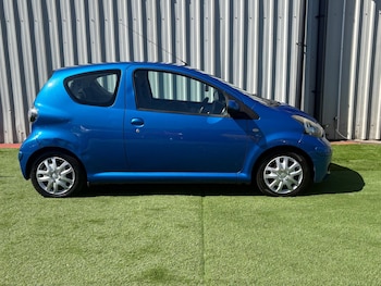 Used Toyota AYGO 2010 for sale - 78387072: Photo
