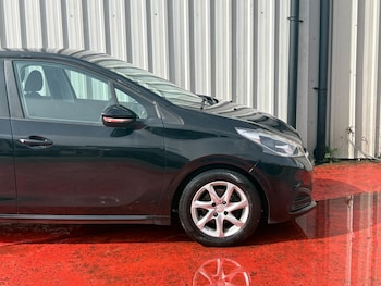 Used Peugeot 208 2016 for sale - 78082027: Photo
