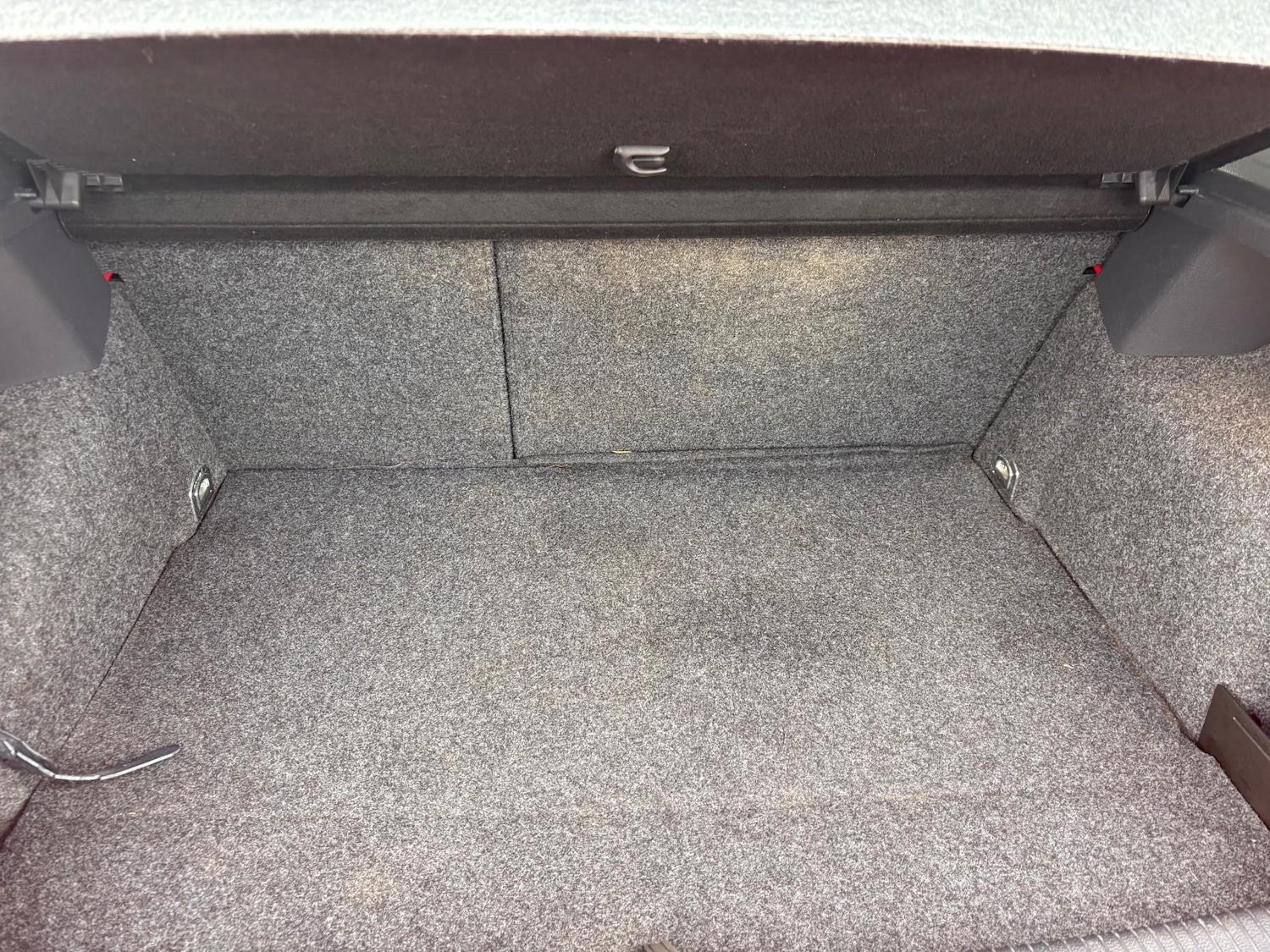 Used Volkswagen Golf 2005 for sale - 76620689: Photo 9