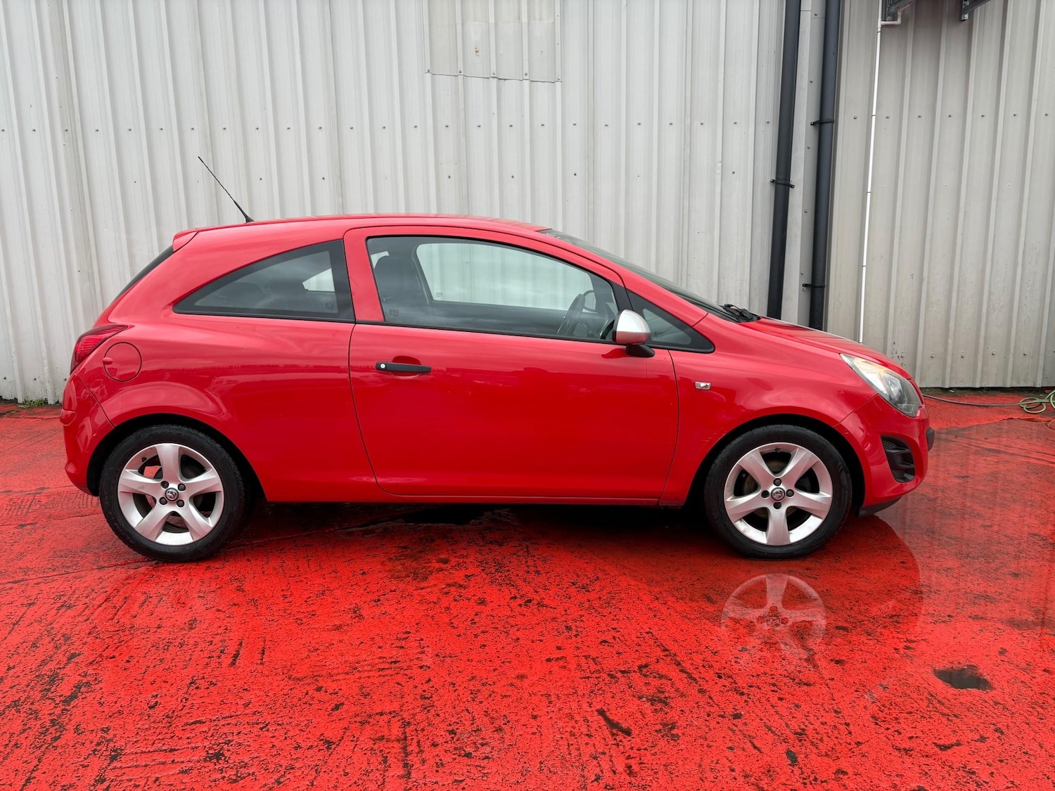 Used Vauxhall Corsa 2014 for sale - 76697301: Photo 3