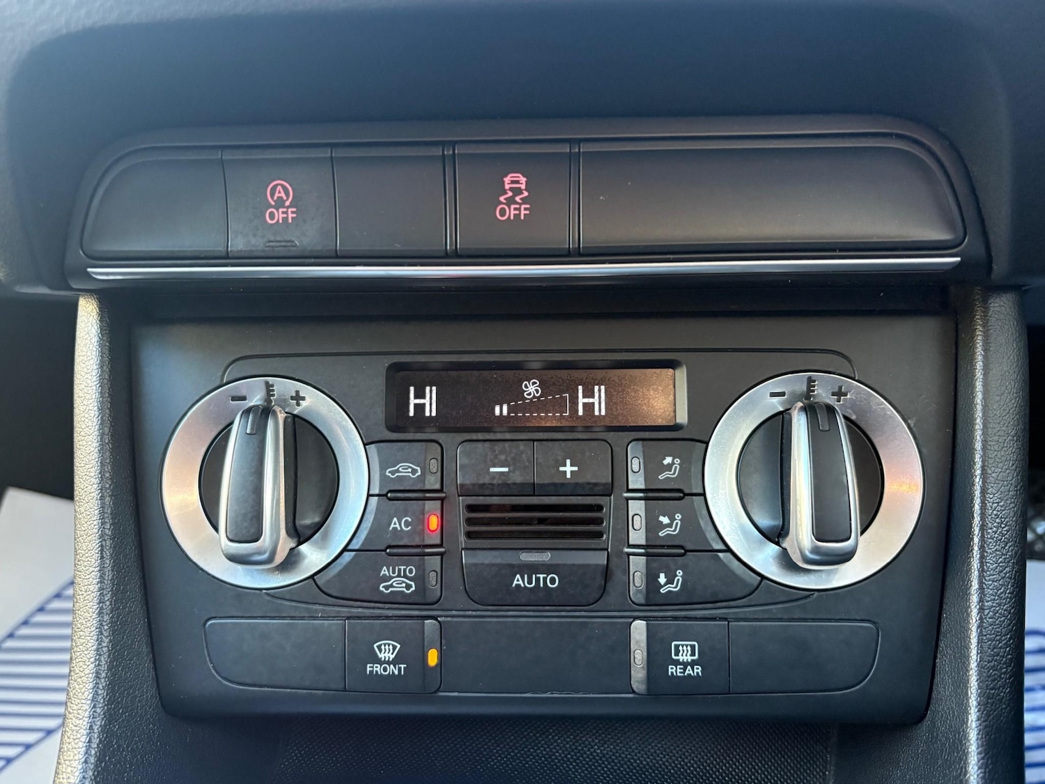 Used Audi Q3 2012 for sale - 76641440: Photo 20