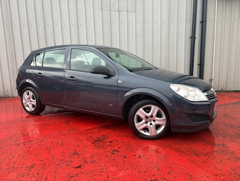 Vauxhall Astra feature image