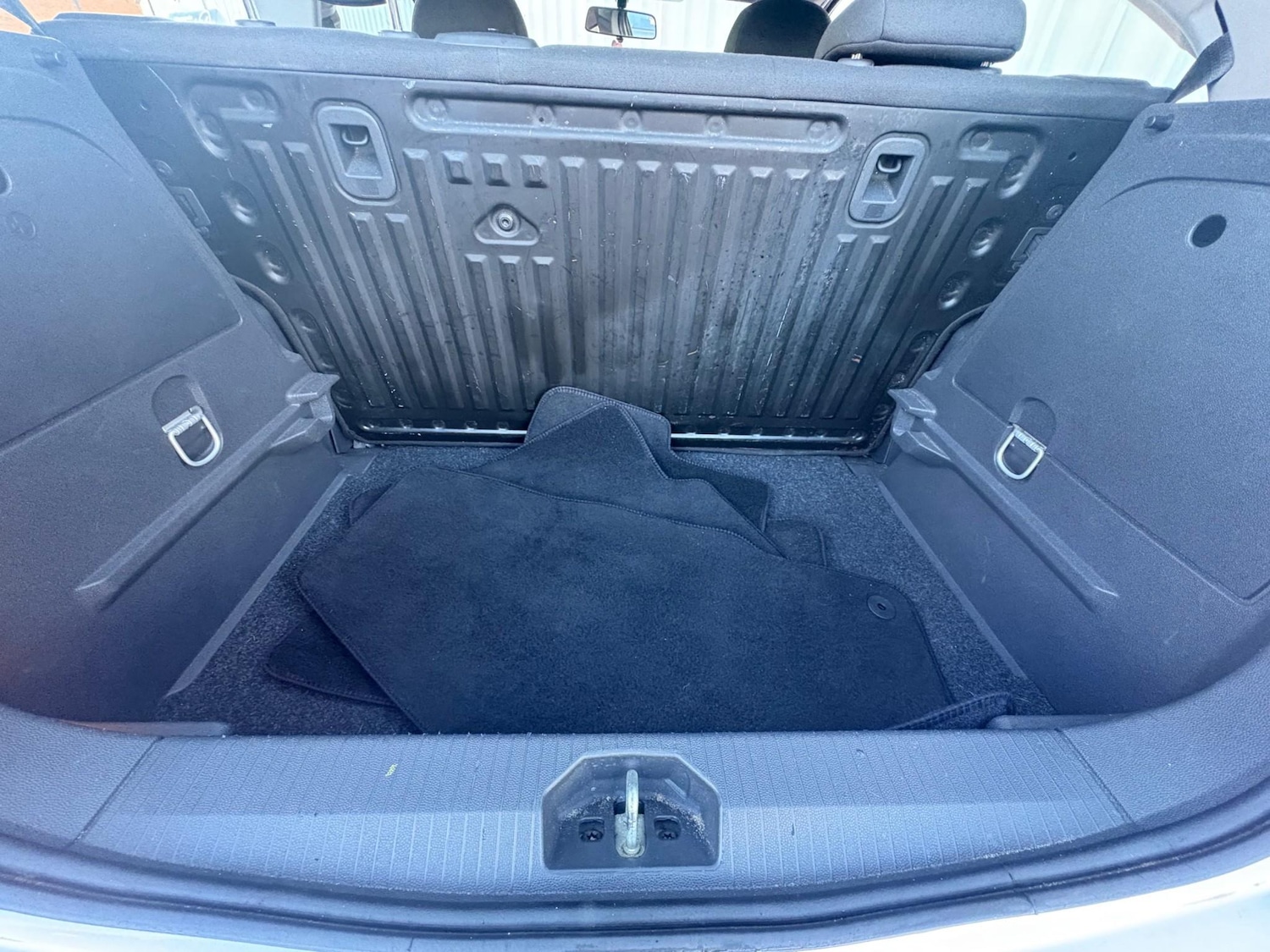 Used Vauxhall Corsa 2011 for sale - 76767422: Photo 15