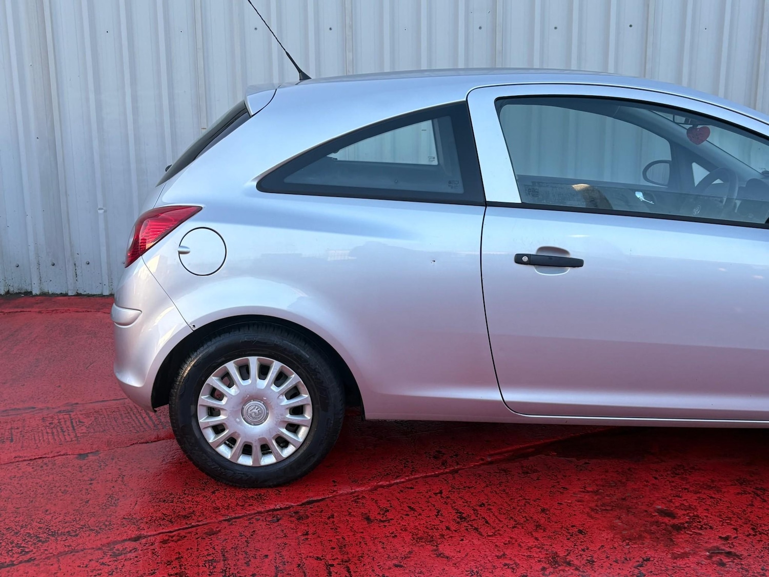 Used Vauxhall Corsa 2011 for sale - 76767422: Photo 6