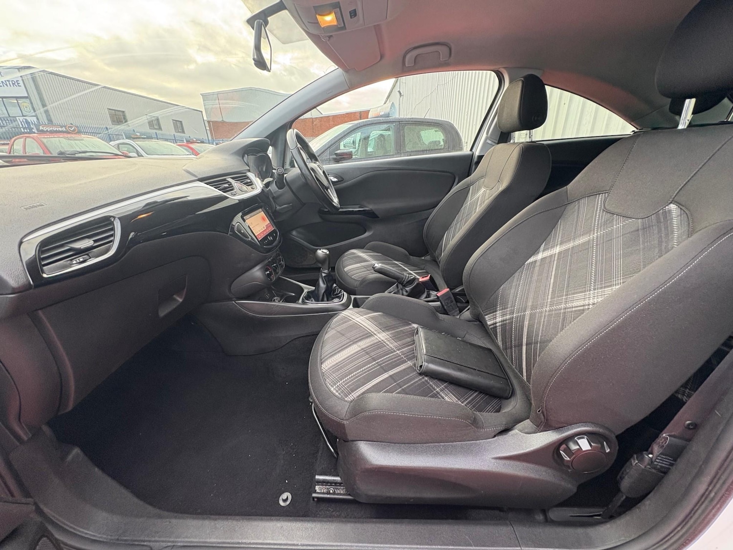 Used Vauxhall Corsa 2015 for sale - 76767423: Photo 22