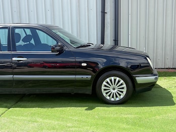 Used Mercedes-Benz E Class 1999 for sale - 78896331: Photo