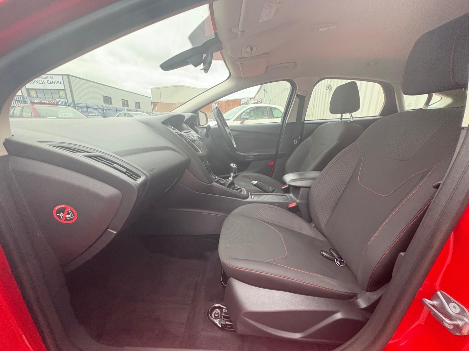 Used Ford Focus 2015 for sale - 76647053: Photo 22