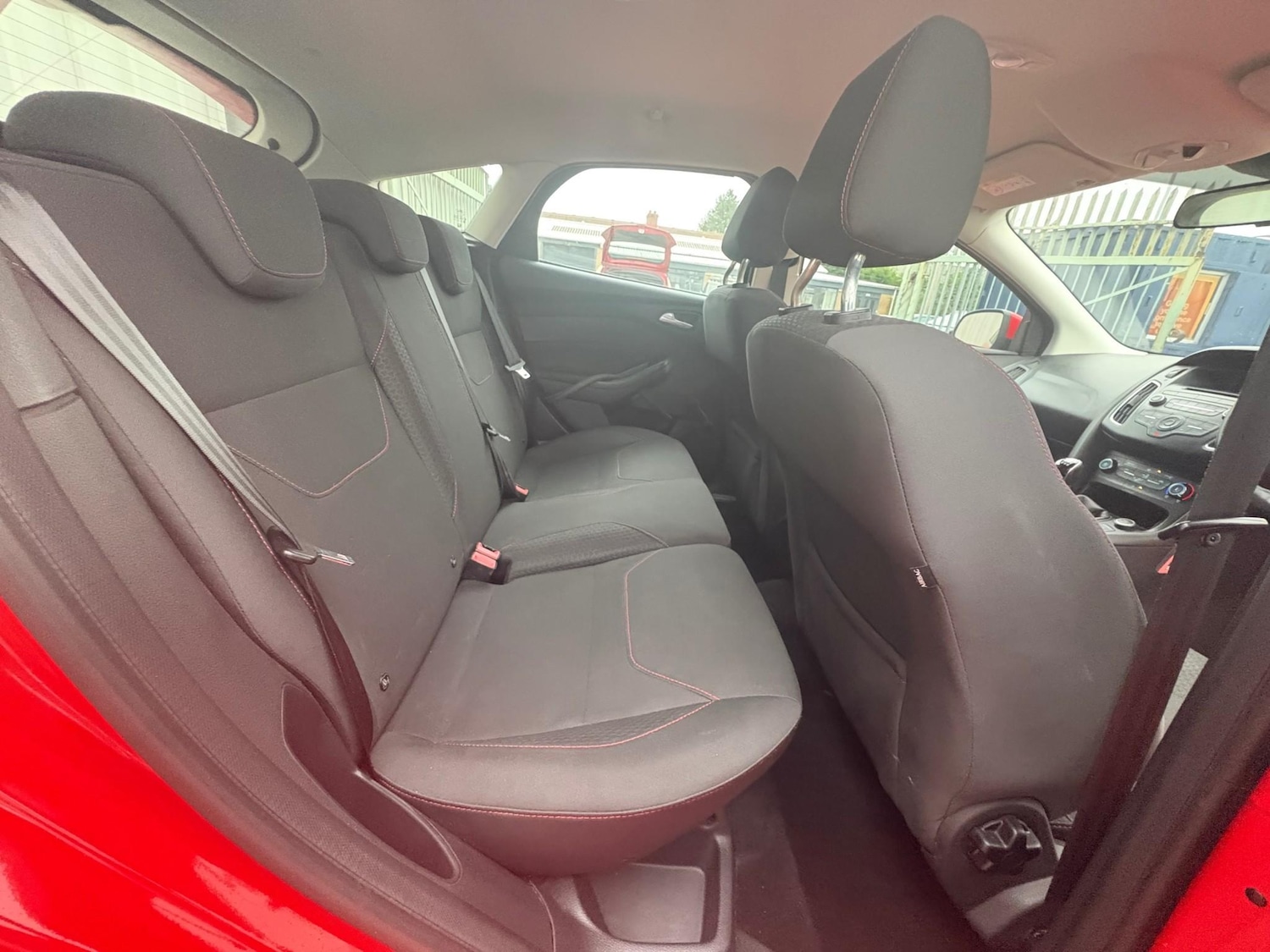 Used Ford Focus 2015 for sale - 76647053: Photo 24