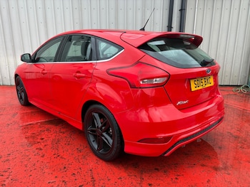 Used Ford Focus 2015 for sale - 76647053: Photo
