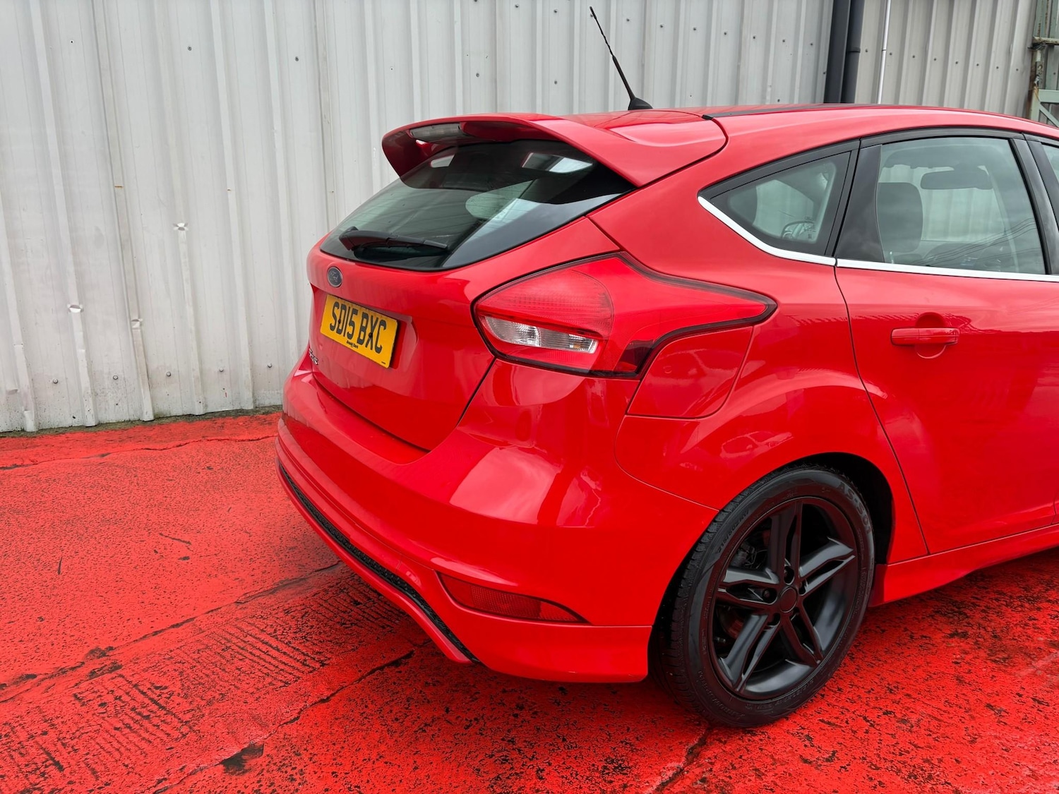 Used Ford Focus 2015 for sale - 76647053: Photo 8