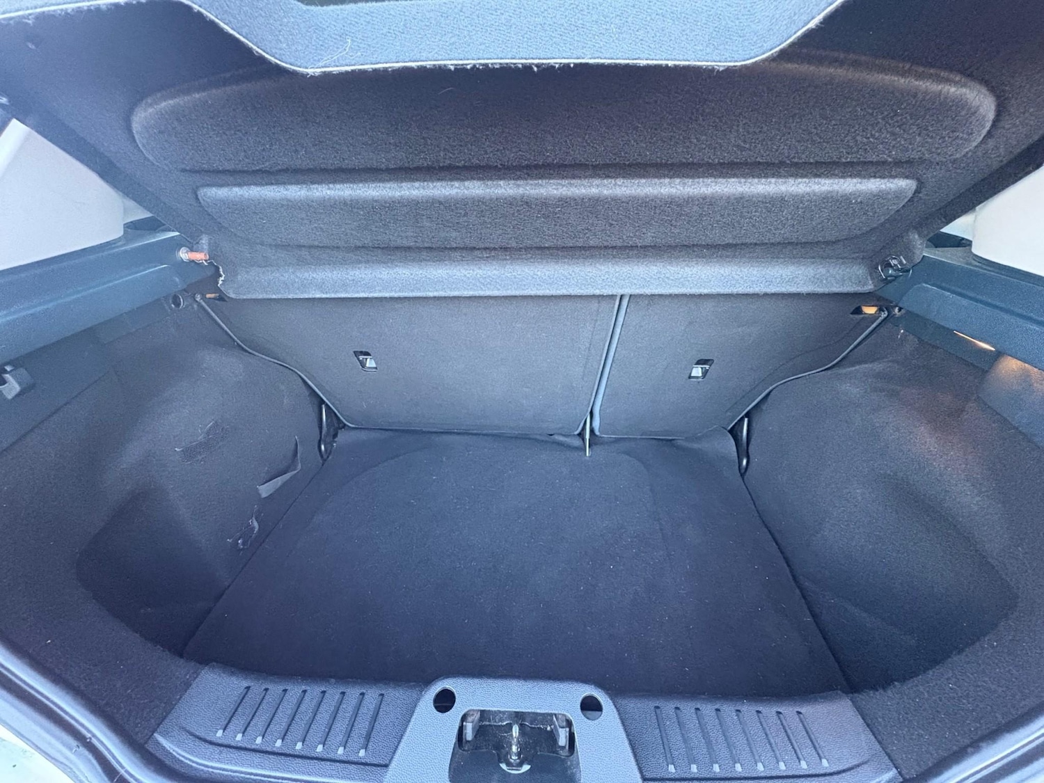 Used Ford Fiesta 2012 for sale - 76641435: Photo 11