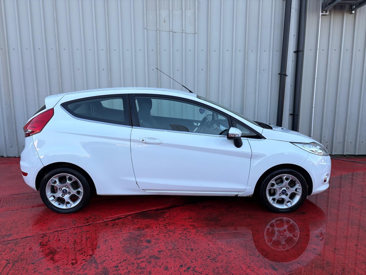 Used Ford Fiesta 2012 for sale - 76641435: Photo 3