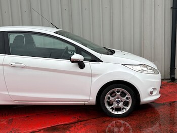 Used Ford Fiesta 2011 for sale - 77397006: Photo