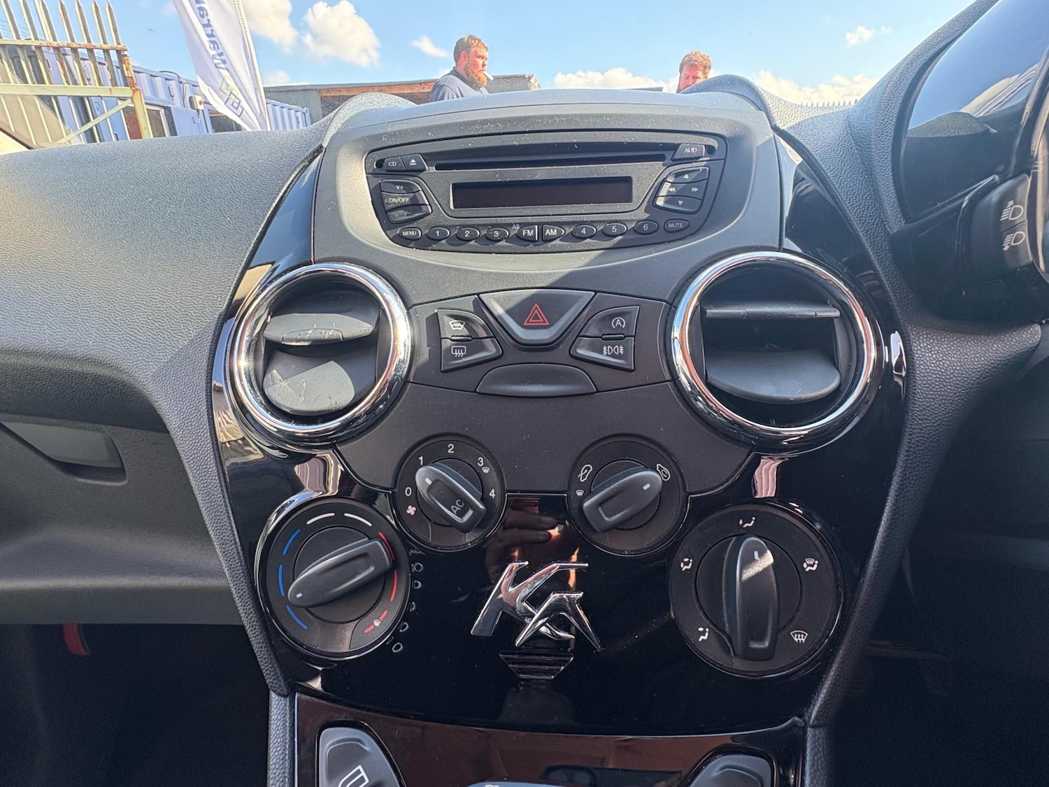 Used Ford Ka 2014 for sale - 76620687: Photo 27