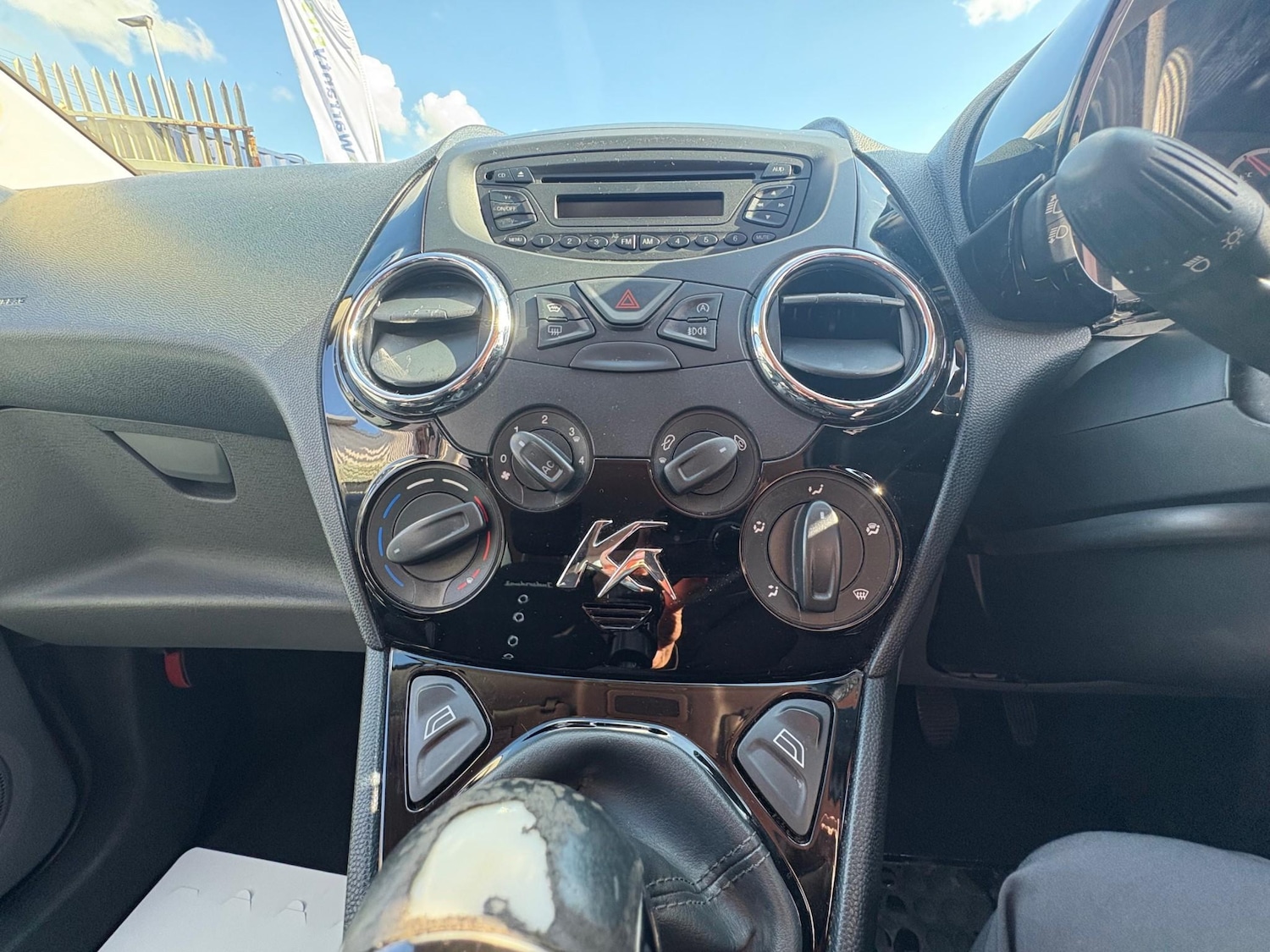 Used Ford Ka 2014 for sale - 76620687: Photo 32