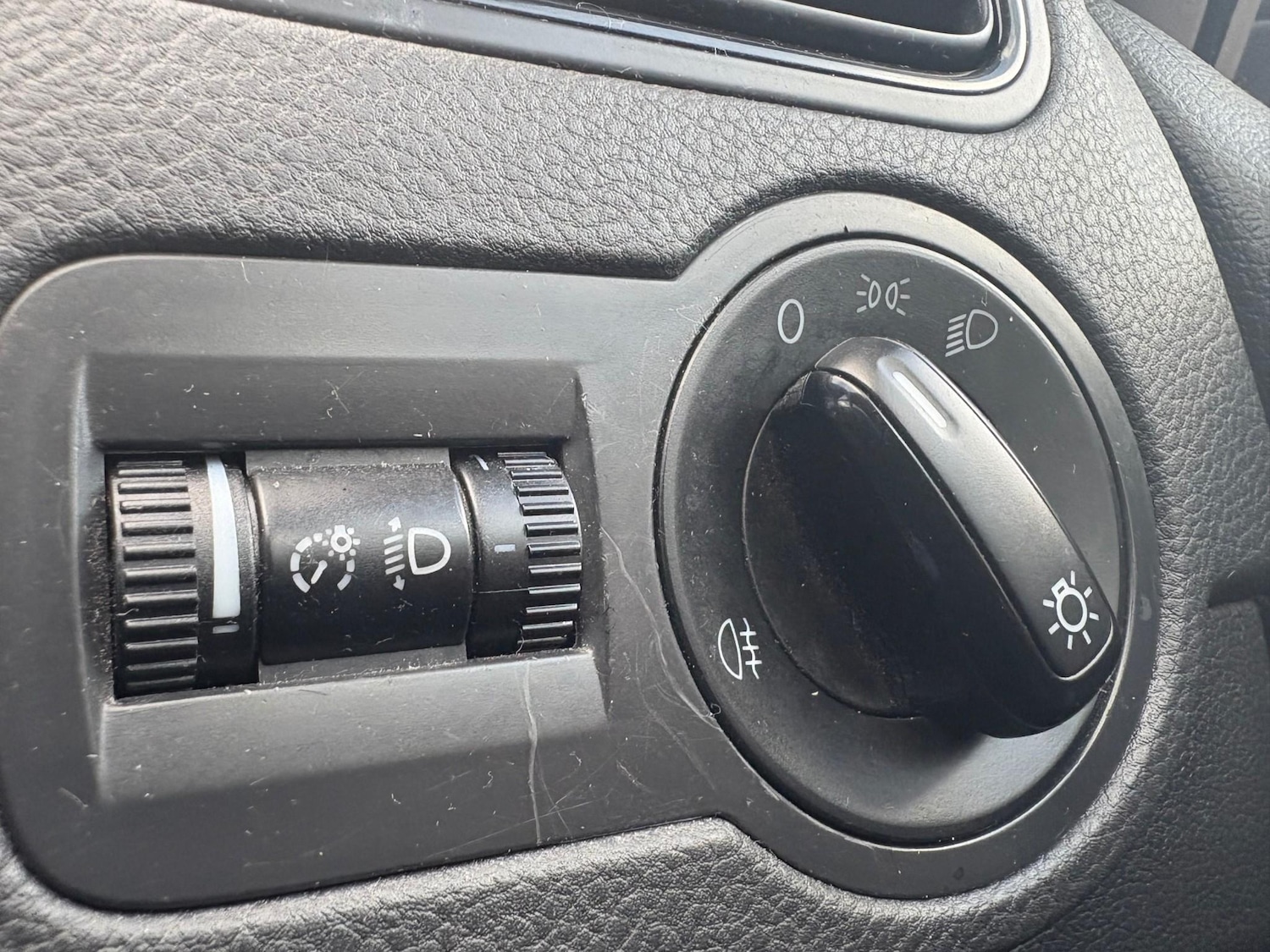 Used Volkswagen Polo 2010 for sale - 76616691: Photo 26