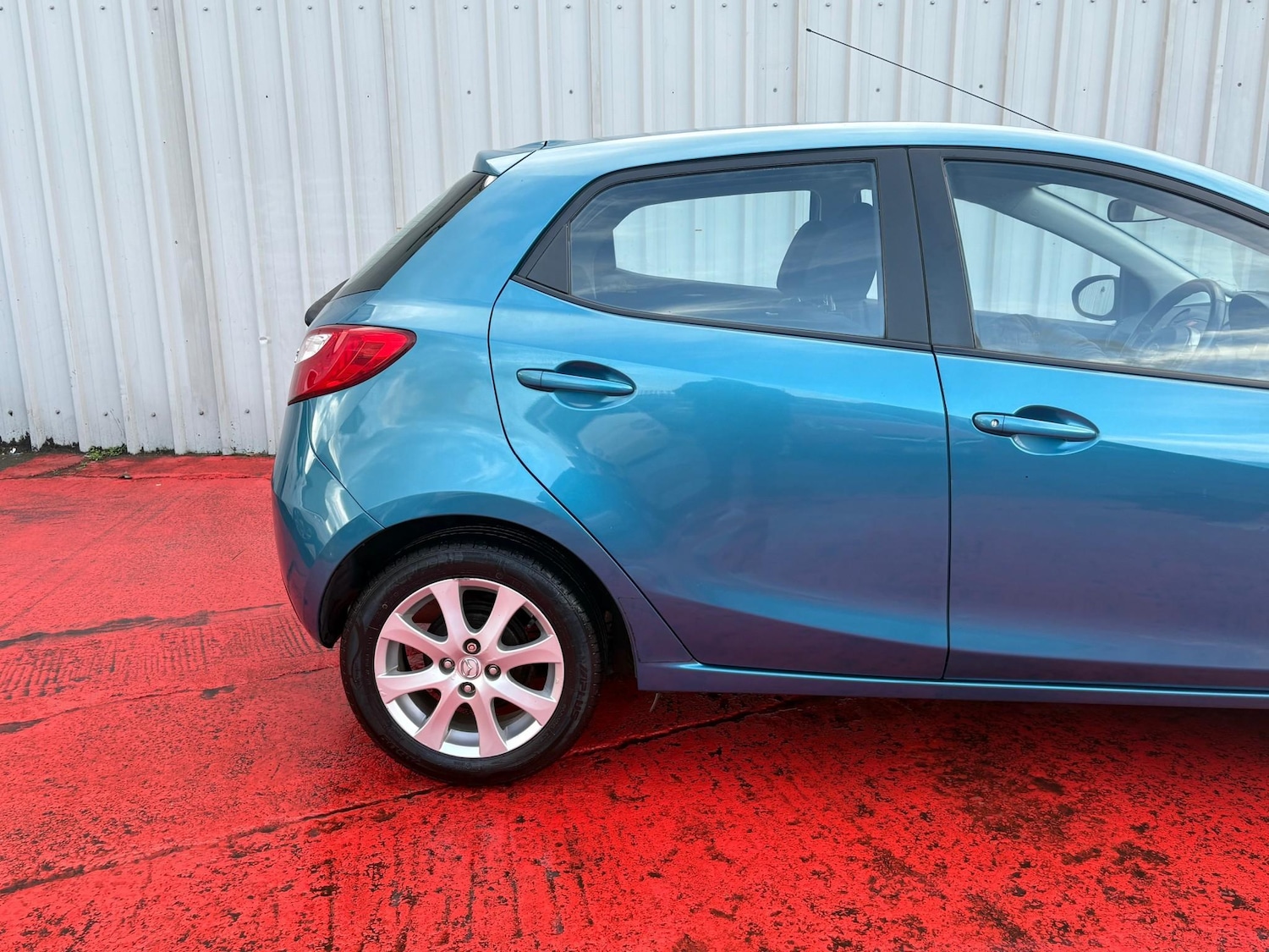 Used Mazda Mazda2 2011 for sale - 77477034: Photo 6