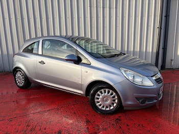 Used Vauxhall Corsa 2009 for sale - 77211316: Photo