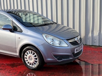 Used Vauxhall Corsa 2009 for sale - 77211316: Photo