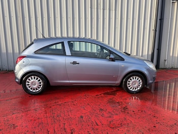 Used Vauxhall Corsa 2009 for sale - 77211316: Photo